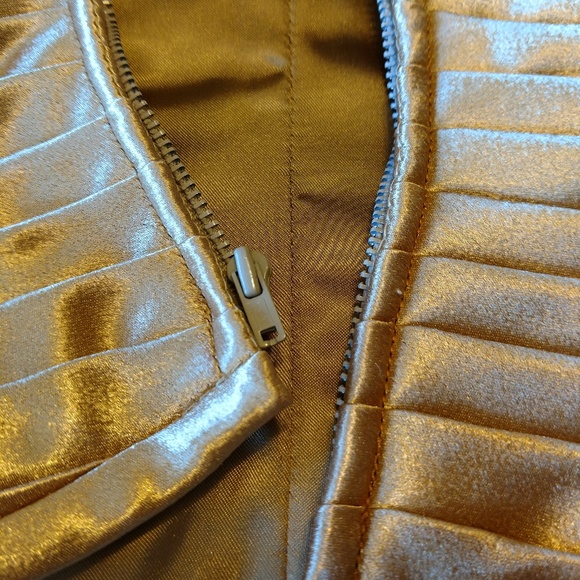 Satin Two-Piece Dress with Arrow Pleating - Picture 7 of 8